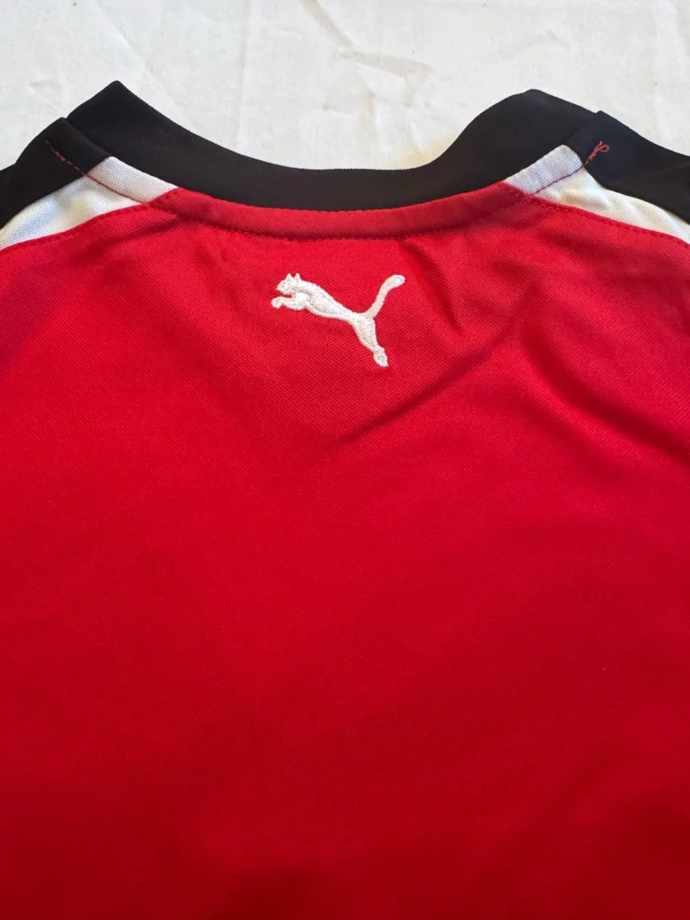 Puma  2-Piece Track Suit - Size 2T New - Picture 5 of 13